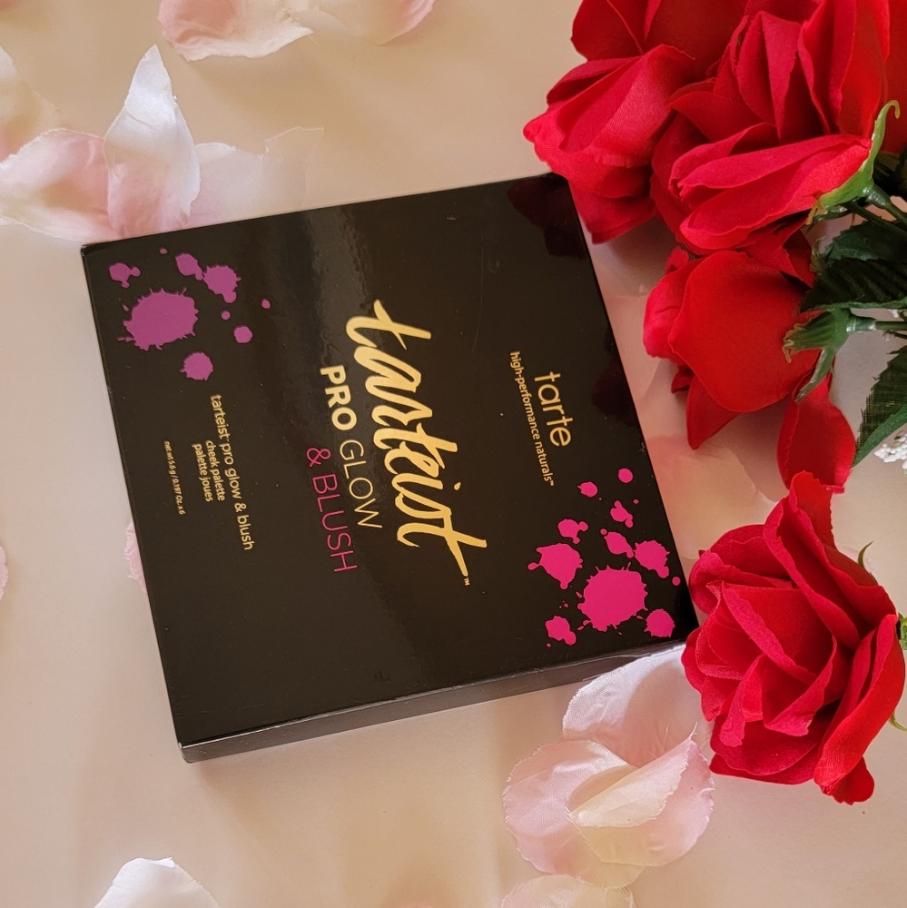 Tarteist Pro Glow & Blush Cheek Palette